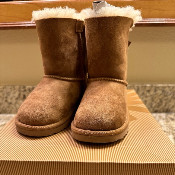 UGG Other - Ugh Bailey bow boot
